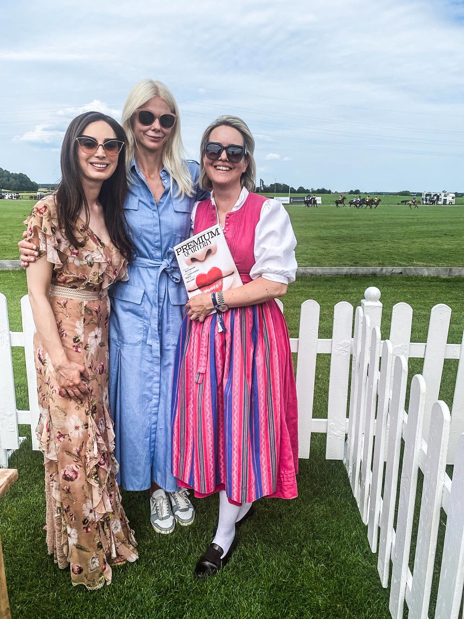 Premium Medical Circle - Polo